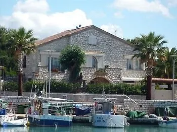 B&B La Locandiera Cagnes-sur-Mer 3*,  France