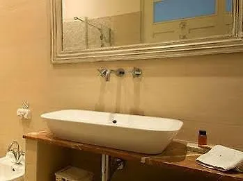 B&B La Locandiera Cagnes-sur-Mer Frühstückspension