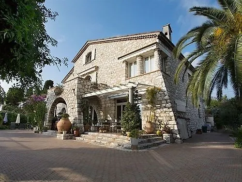 B&B La Locandiera Cagnes-sur-Mer 3*,
