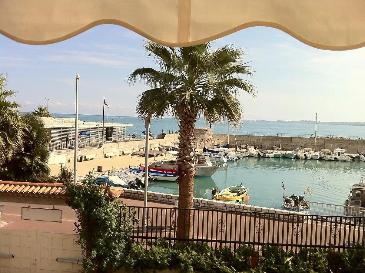 B&B La Locandiera Cagnes-sur-Mer 3*,  France